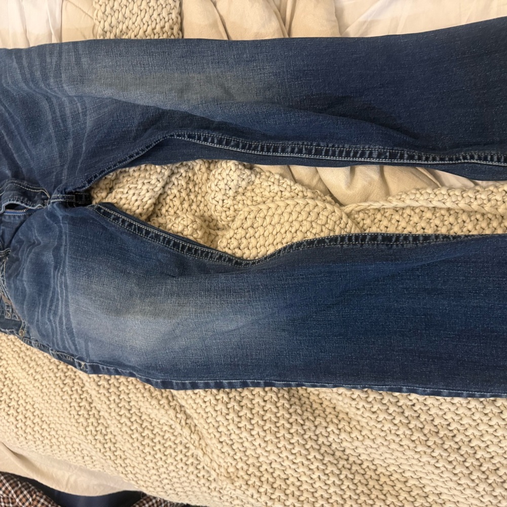 Ariat Men's Classic Blue M2 Bootcut Jeans - Picture 2 of 3